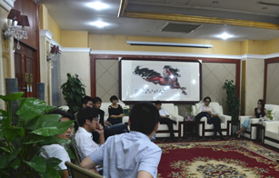 学校外宾接待室 （各地培训机构相聚）